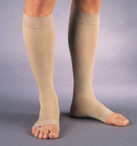 Jobst Relief 20-30 Knee-Hi OT Beige Large Full Calf (pair) product image