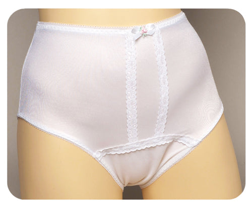 CareFor Ultra Women's Panty Small 22 -28 Waist (Each) product image