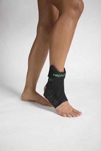 AirSport Ankle Brace Small Left M 5.5-7  W 5-8.5 product image