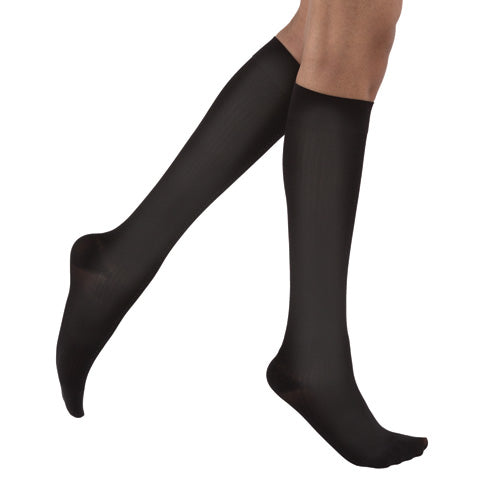 Jobst soSoft Socks KneeHigh 15-20 mmHg Black Medium 1/pair product image