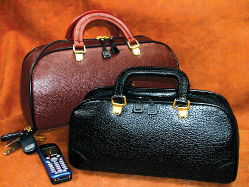 Zipper Physician Bag 12  Black Pebble Leather product image