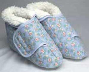 Sherpa Fleece Slippers Female Medium 7-8 product image
